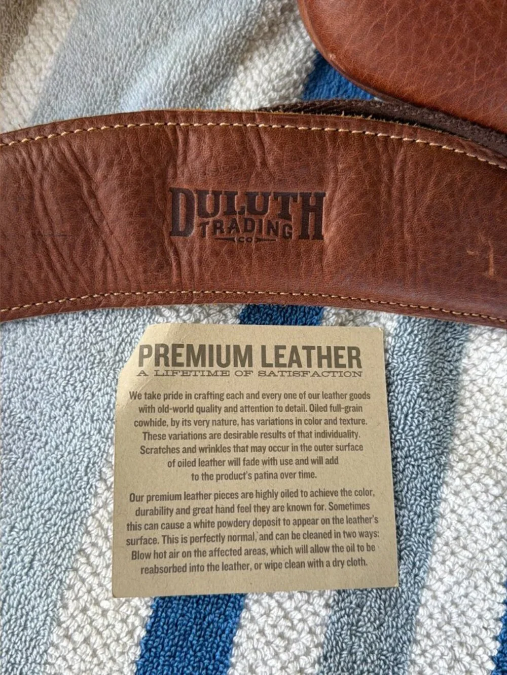Duluth Trading Co. Crossbody/Sling Premium Leather Bag